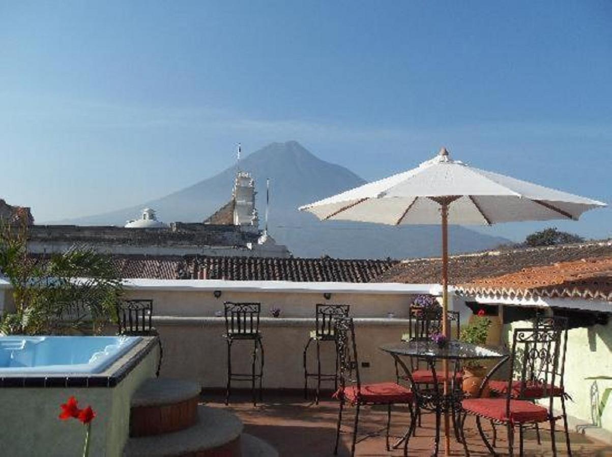 D'Leyenda Hotel Antigua Exteriér fotografie